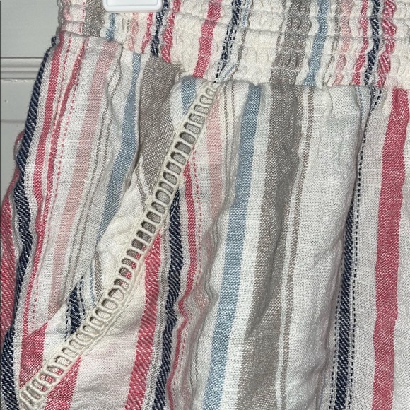 Cute and comfy summer shorts! - Picture 3 of 3